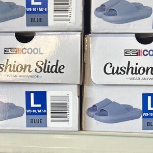 32 Degrees Blue Cushion Slide Sandals